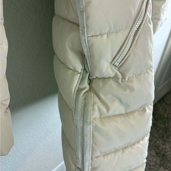 Never worn: Laundry By Shelli Segal Off-White Puffer Coat - Picture 3 of 12